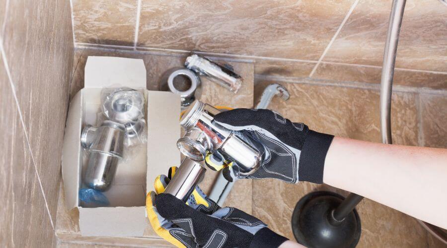 Professional gutter cleaning in Crawford, GA
